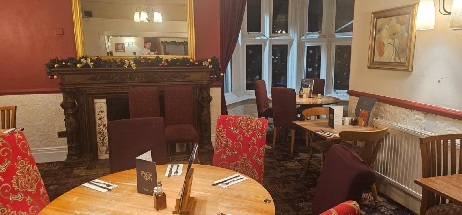 Отель Sidcot Arms Winscombe Экстерьер фото
